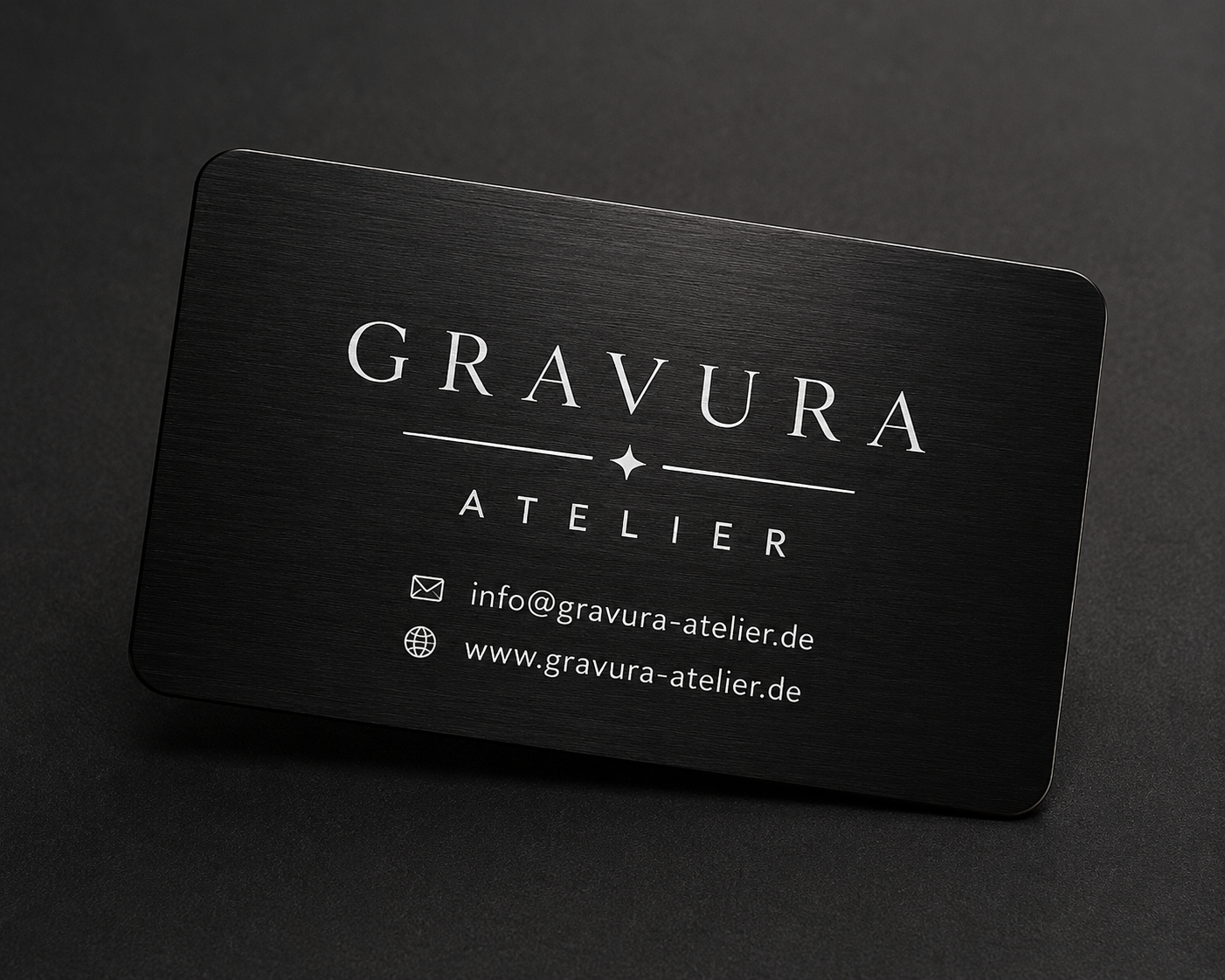 Gravura Atelier Matte Black Metal Card